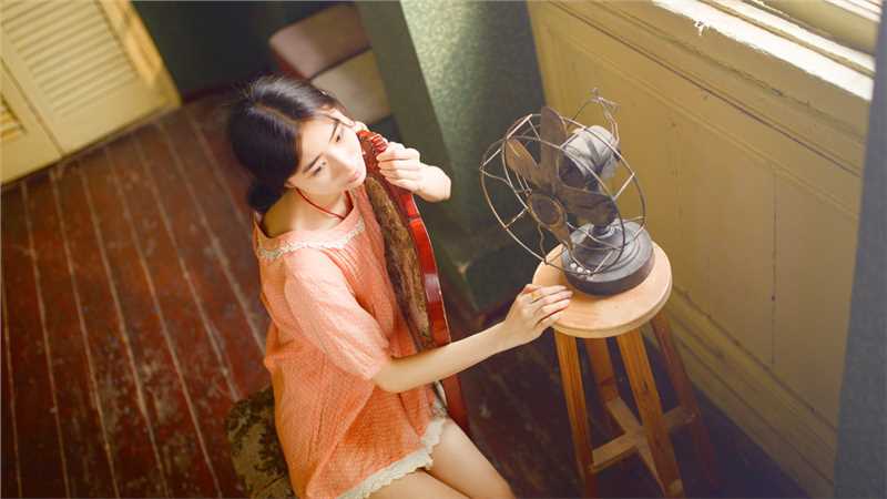 最全90后清纯美女居家照片相册