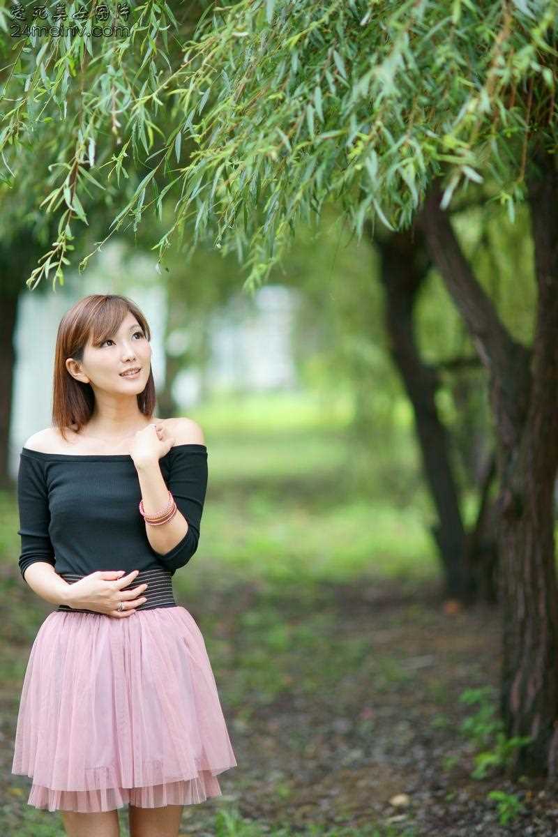 优质清纯美女校花夏日唯美大片相册