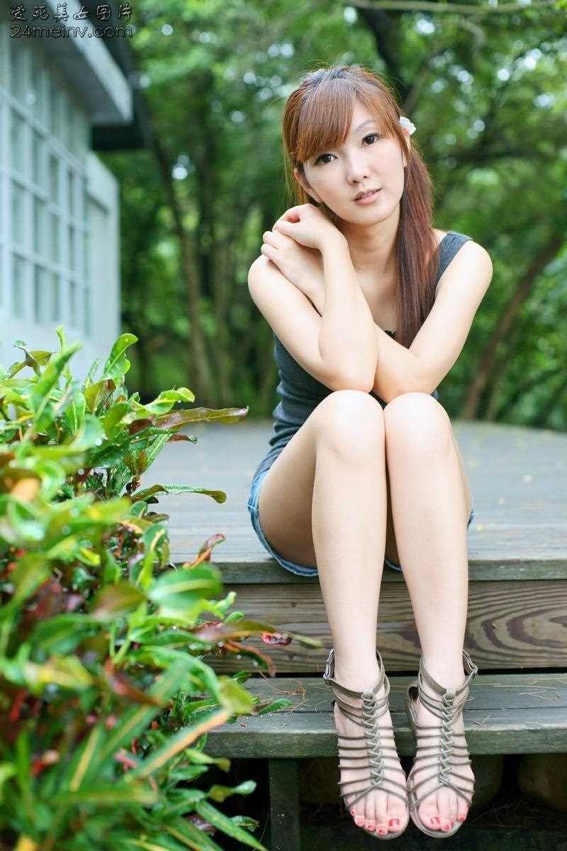 优质清纯美女校花夏日唯美大片相册