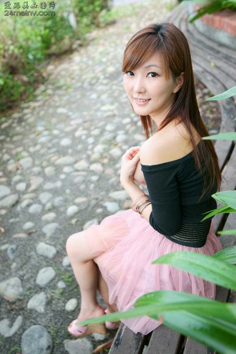 优质清纯美女校花夏日唯美大片相册