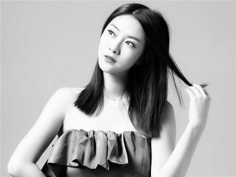 唯美清纯美女朱锐电脑壁纸