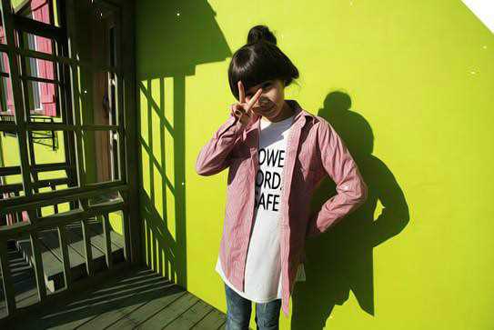 高清网络红人恩典户外清纯迷人外拍照图集