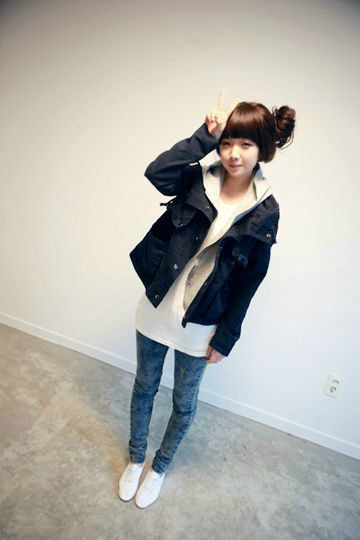 高清网络红人恩典户外清纯迷人外拍照图集