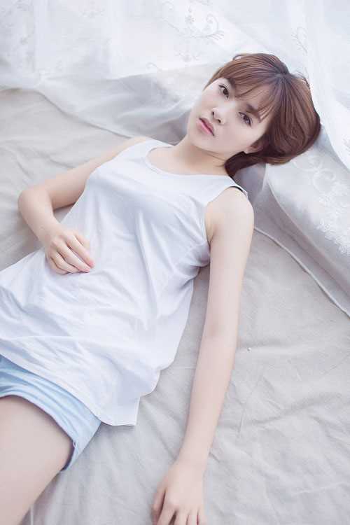 精选清纯唯美街拍照图册