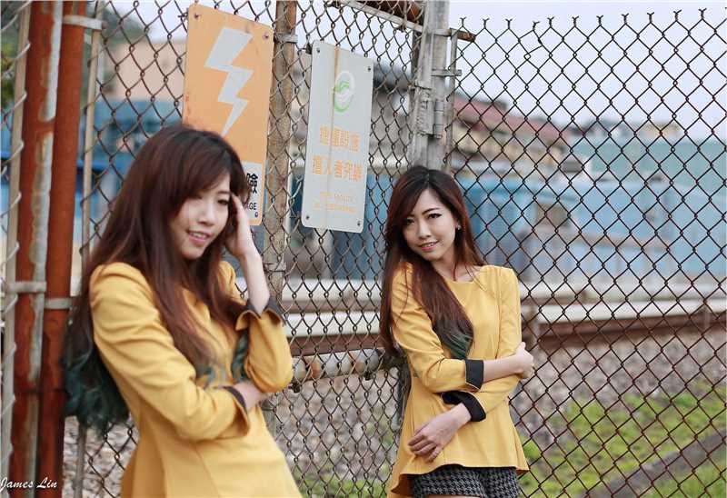 精选清纯闺蜜短裙唯美外拍图册