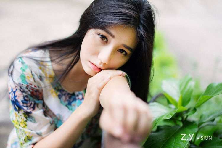 高清长发清纯美女户外唯美图集