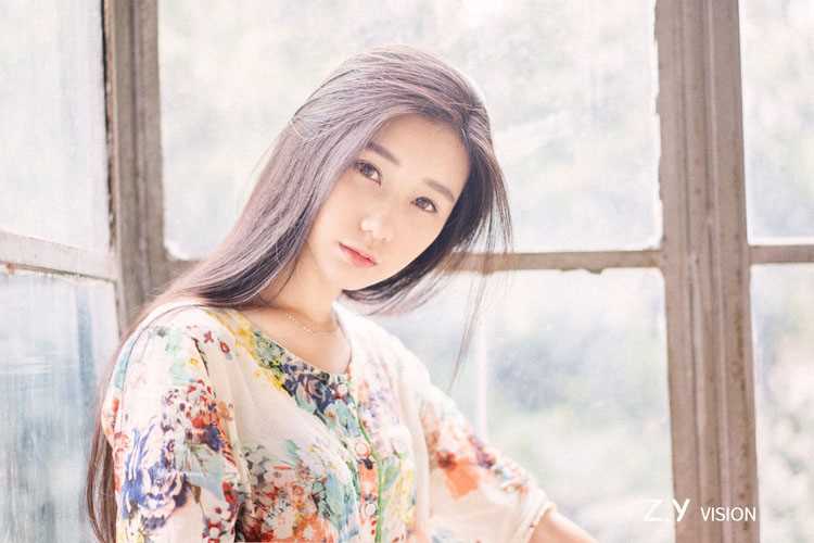 高清长发清纯美女户外唯美图集