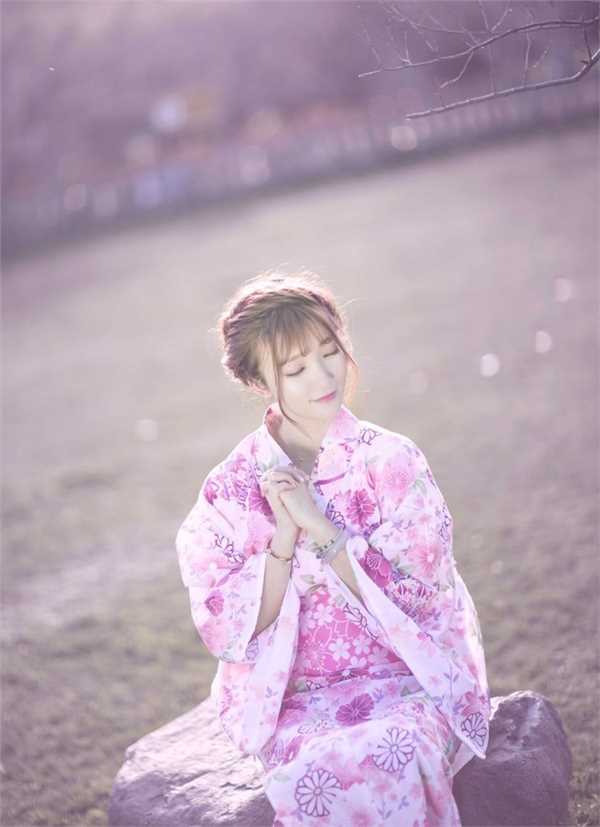 高清浪漫清纯美女樱花树下唯美图集