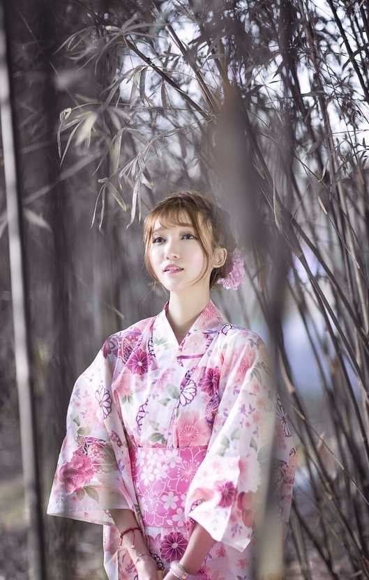 高清浪漫清纯美女樱花树下唯美图集