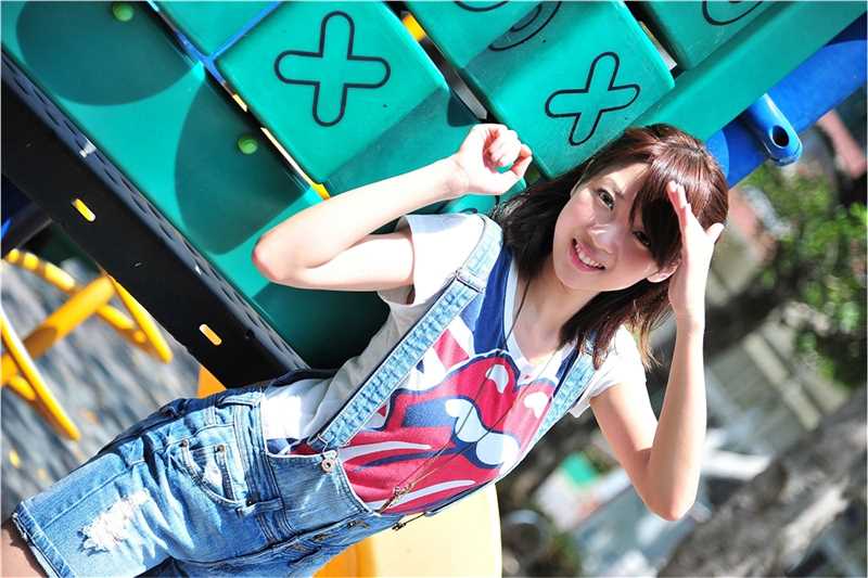 高清短裙女生小玉户外清纯唯美集图集