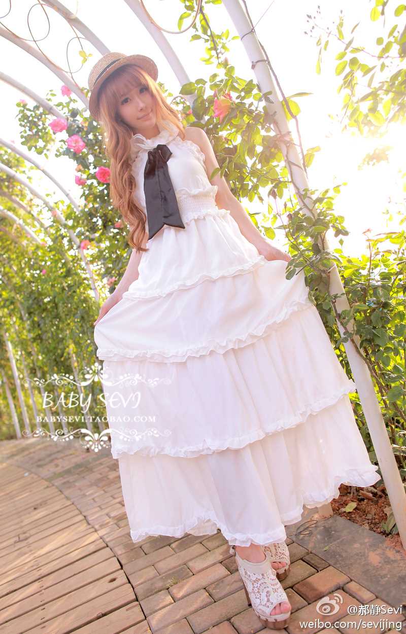 优质清纯女孩郝静清新户外写照相册