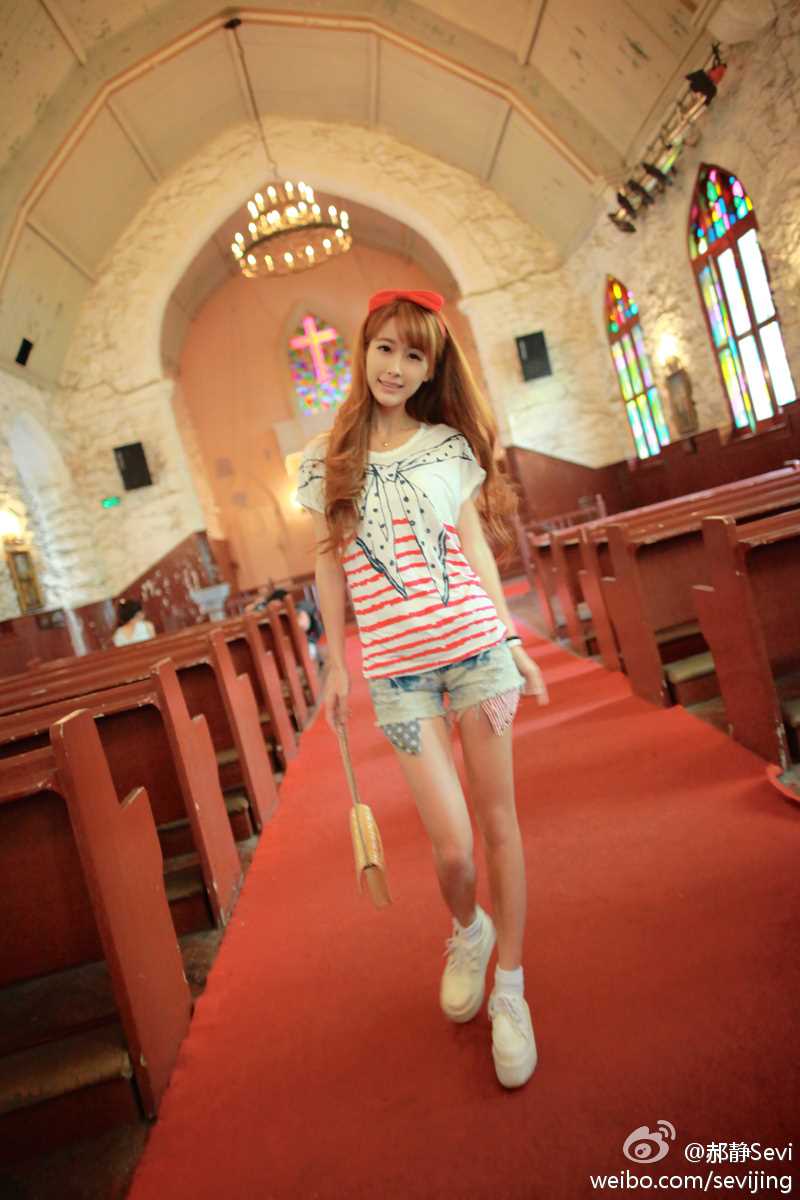 优质清纯女孩郝静清新户外写照相册