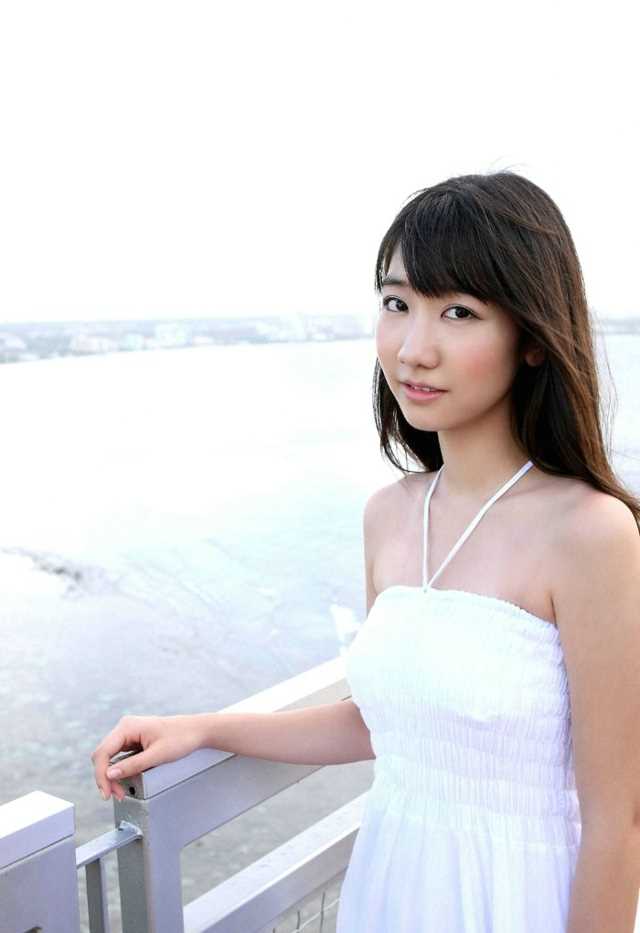 日本少女柏木由紀清纯迷人