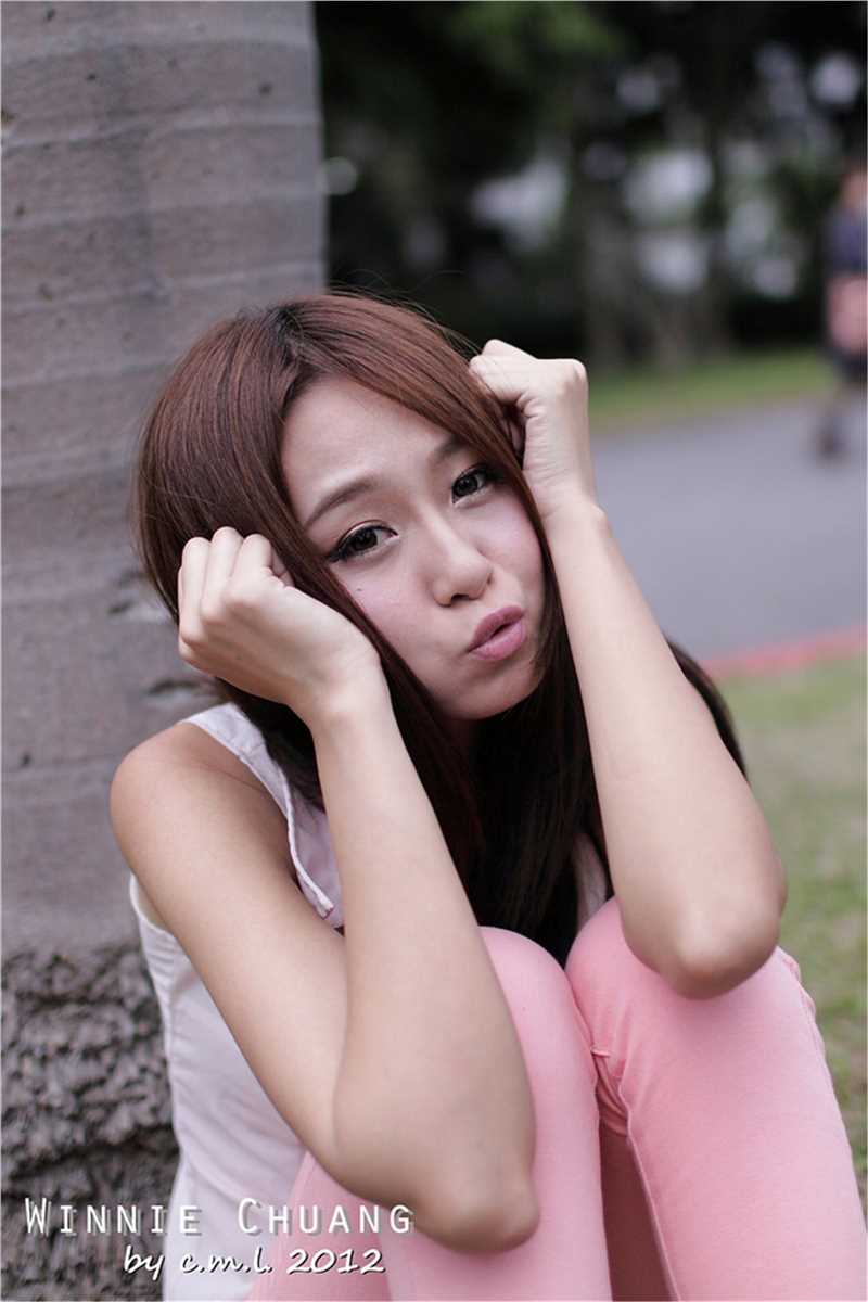 高清短裤美女Winnie小雪清纯唯美外拍图集