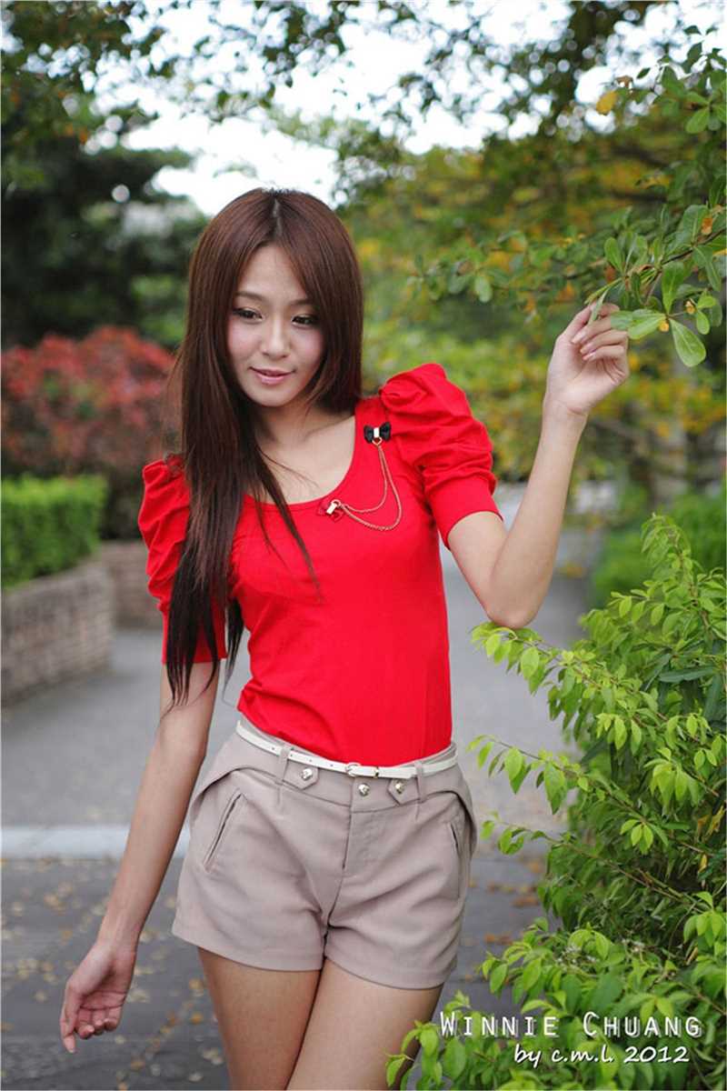 高清短裤美女Winnie小雪清纯唯美外拍图集