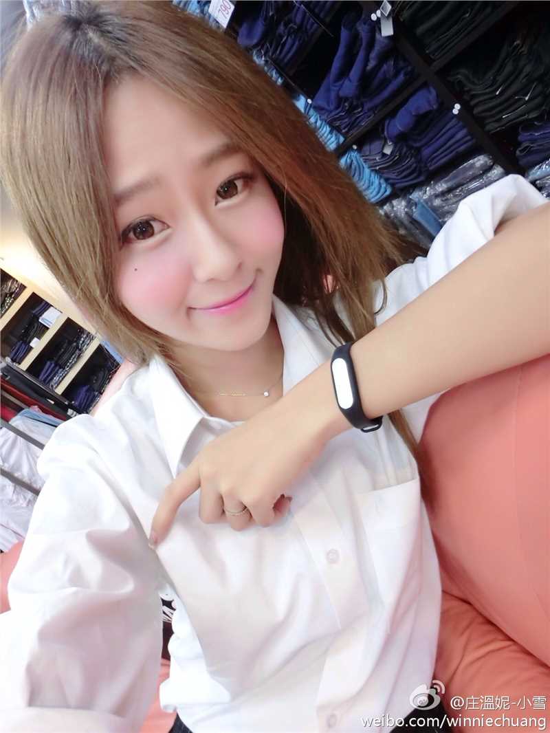 最新清纯女孩Winnie小雪生活照合集图集