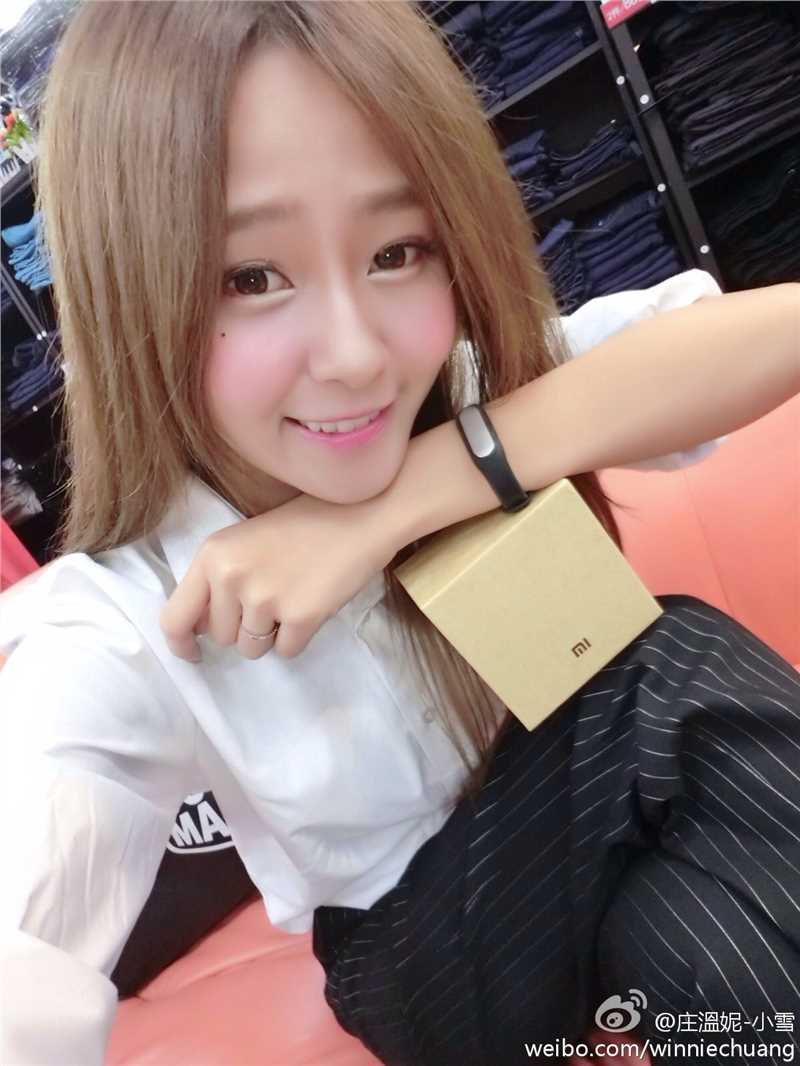 最新清纯女孩Winnie小雪生活照合集图集