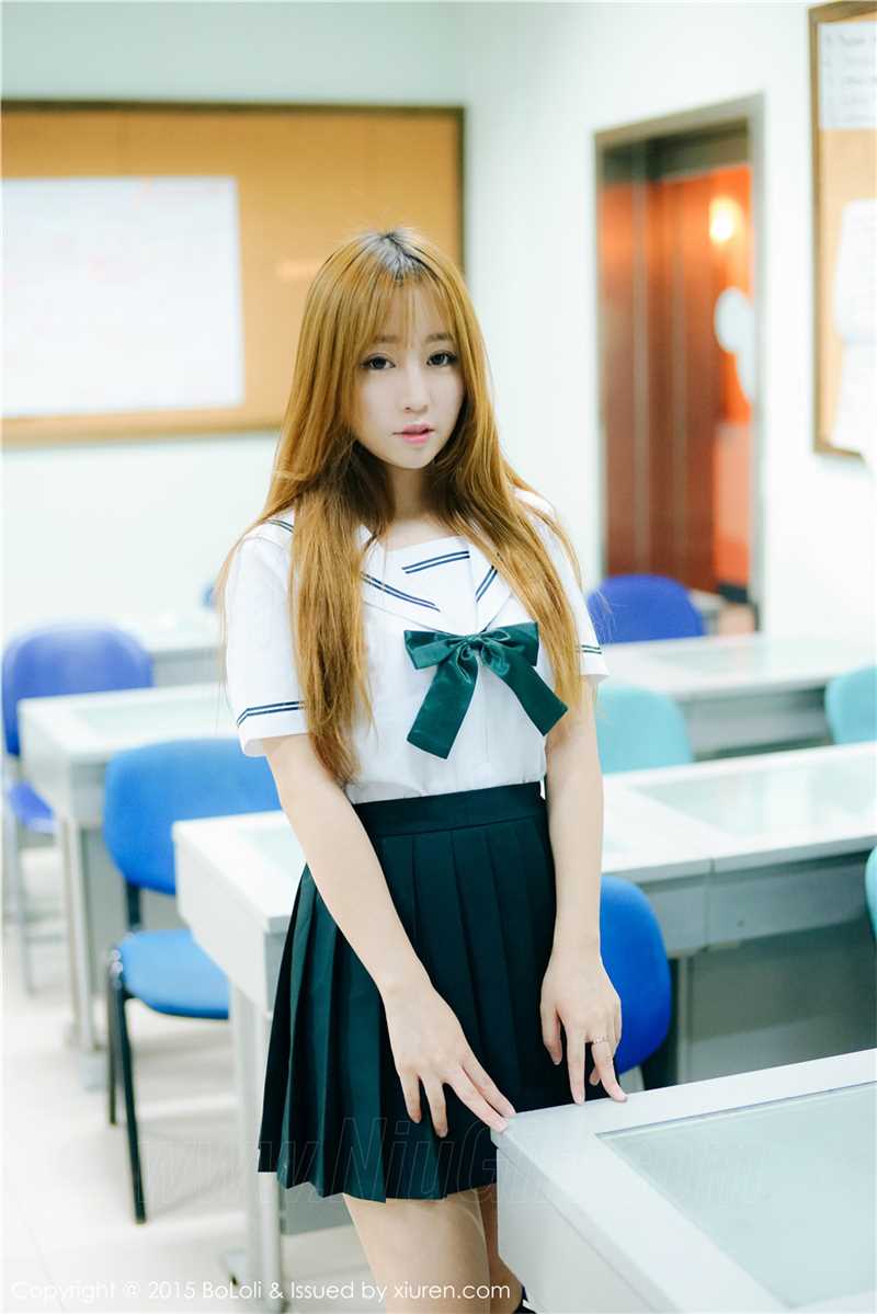 最全学生装美女王语纯室内清纯唯美照壁纸