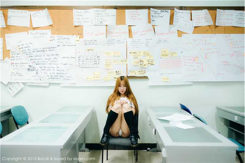 最全学生装美女王语纯室内清纯唯美照壁纸