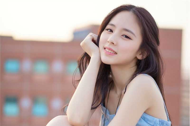 特别专辑清纯长发美女天台唯美写照