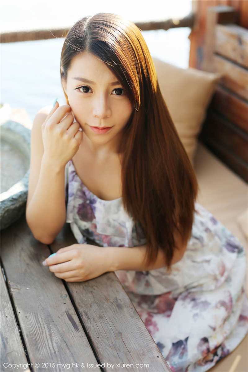 高清长裙美女嘉宝贝儿海边清纯唯美外拍图集