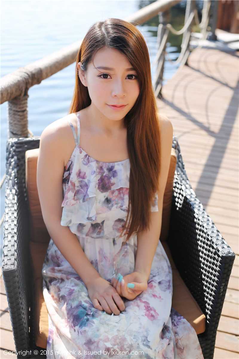 高清长裙美女嘉宝贝儿海边清纯唯美外拍图集