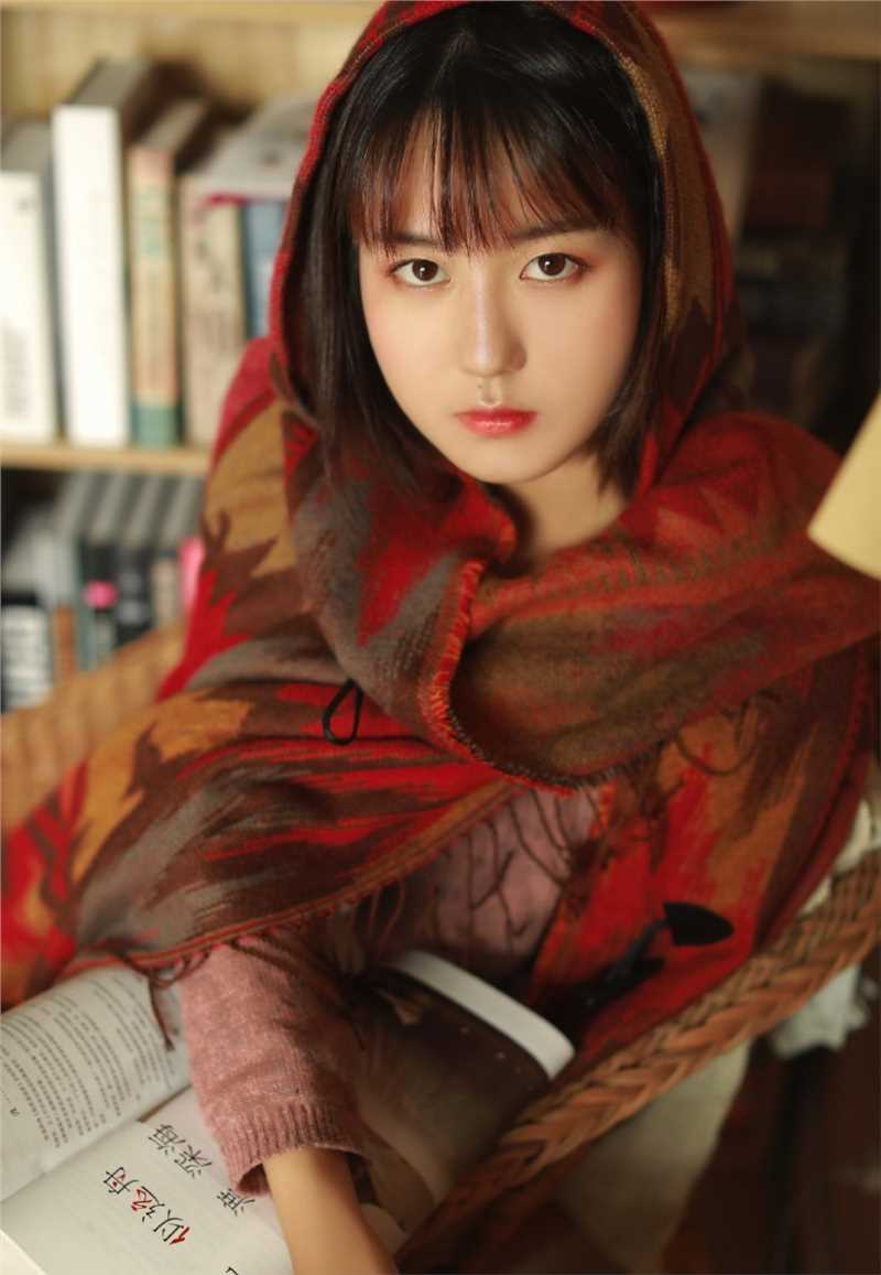 短发少数民族美女御姐闺房冷艳冰美人清纯