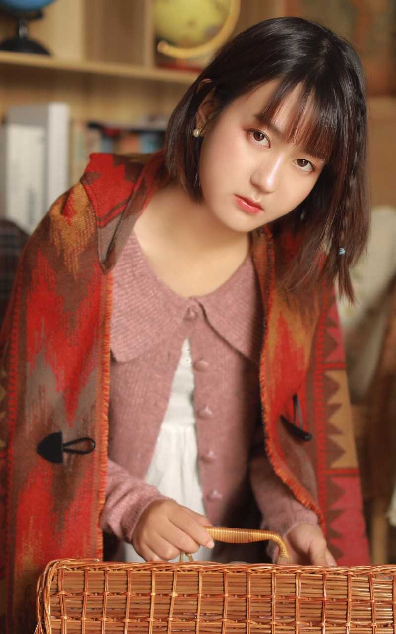 短发少数民族美女御姐闺房冷艳冰美人清纯