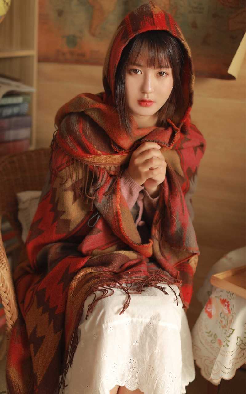 短发少数民族美女御姐闺房冷艳冰美人清纯