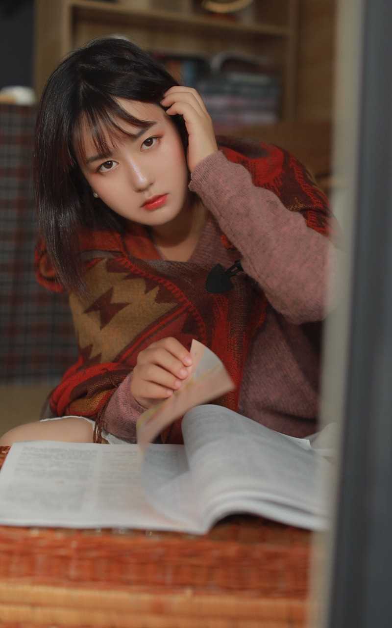 短发少数民族美女御姐闺房冷艳冰美人清纯