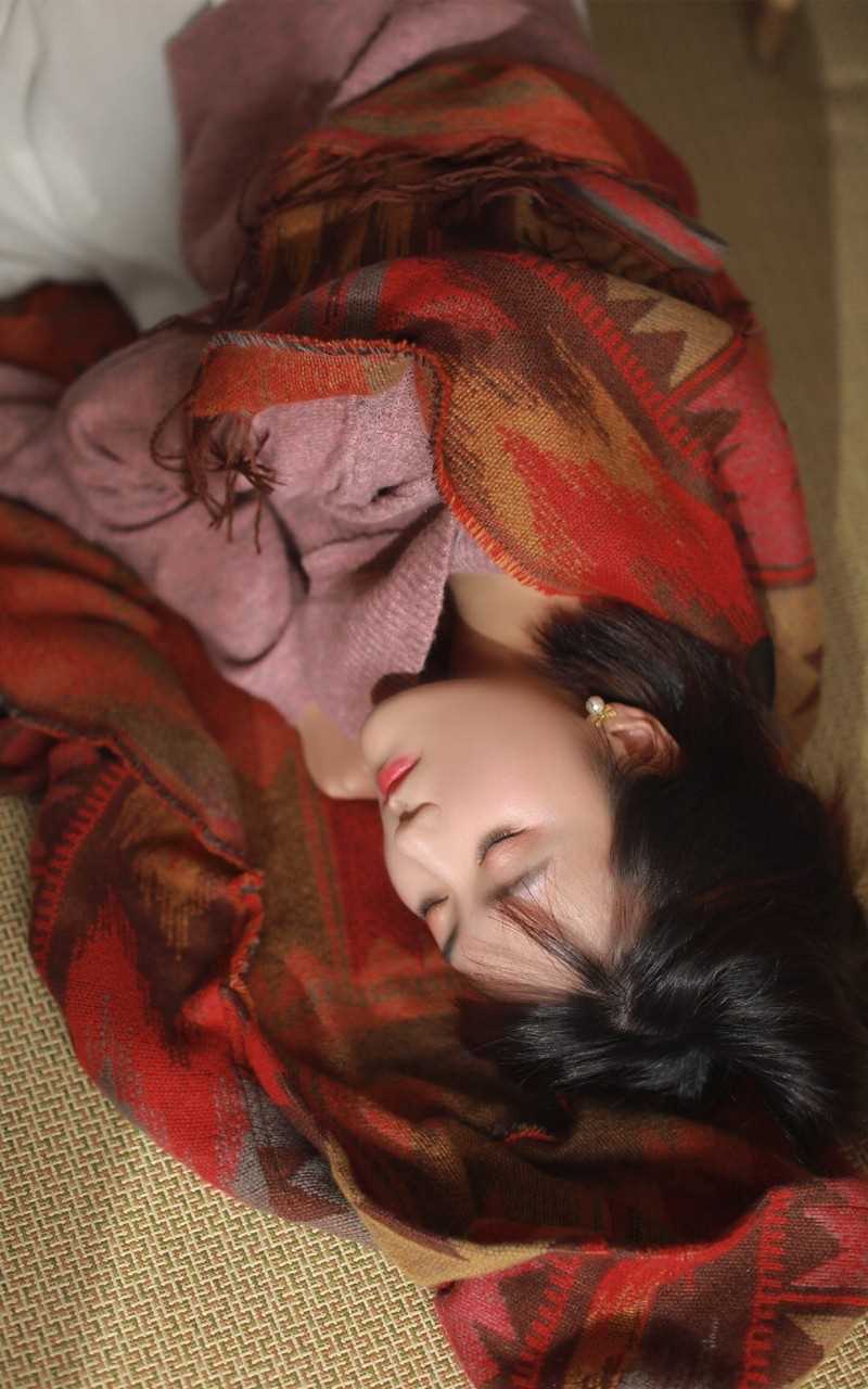 短发少数民族美女御姐闺房冷艳冰美人清纯