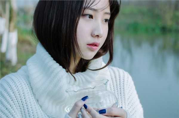 精选清纯女生户外伤感意境图册