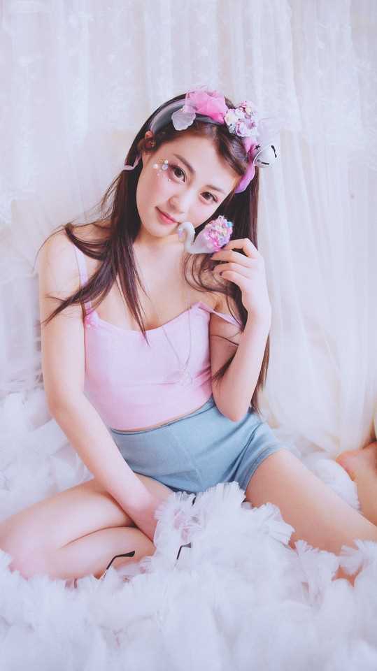 特别专辑清纯校花室内唯美照图片