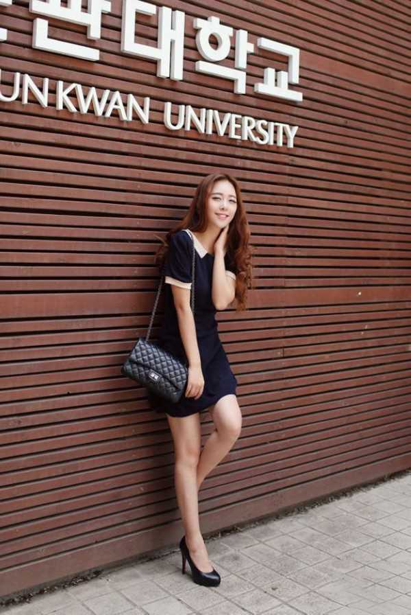 最全清纯女生黑色短裙迷人街拍相册