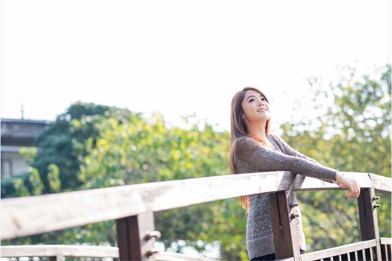 精选台湾美女林千又户外清纯可人写照图册