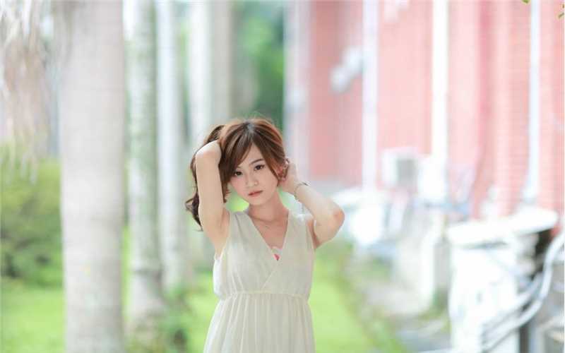 清纯邻家女孩户外唯美