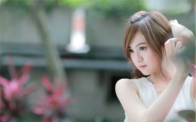 清纯邻家女孩户外唯美