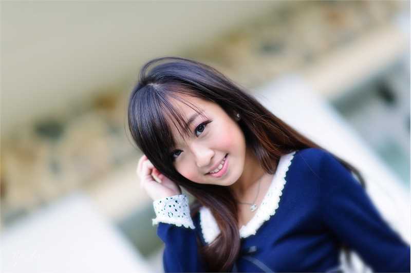 优质邻家女孩李倩熙户外清纯唯美写照图片