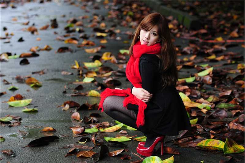 最新清纯校花秋日户外唯美写照图集