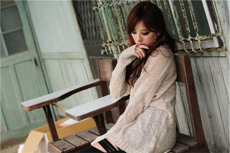 最新清纯校花秋日户外唯美写照图集