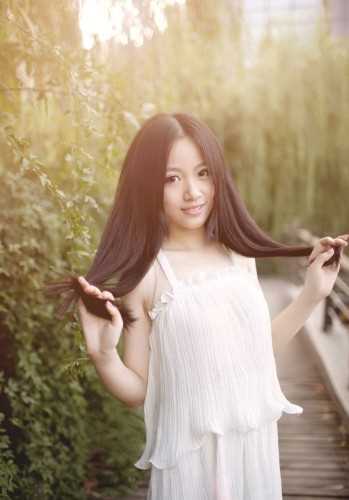 特别专辑天然素人白裙仙气十足写照图片