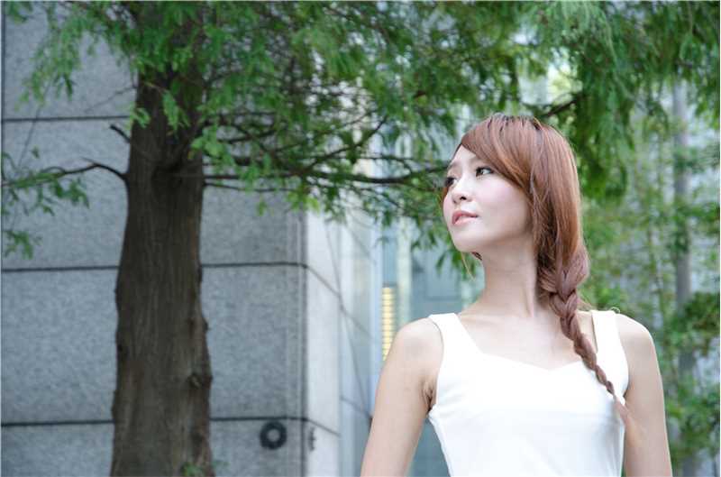 精选清纯美女校花小雪Winnie白衣迷人图册