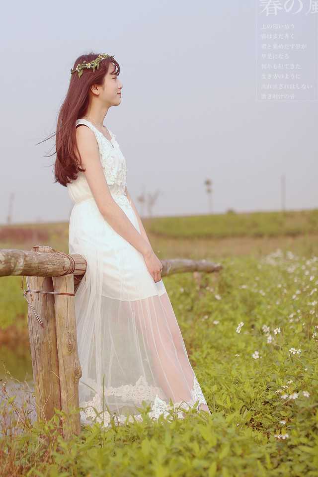 优质清纯美女白纱长裙户外相册