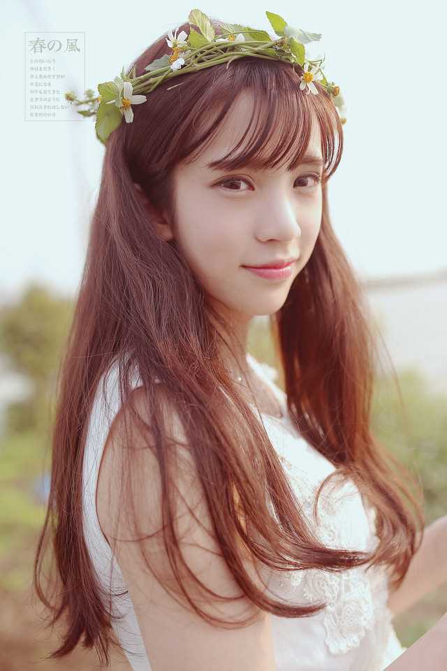 优质清纯美女白纱长裙户外相册