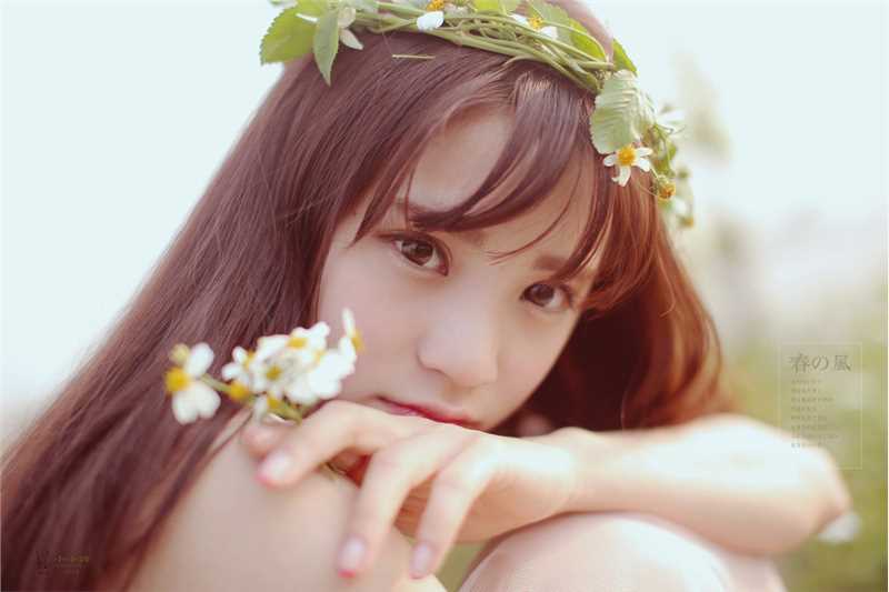 优质清纯美女白纱长裙户外相册