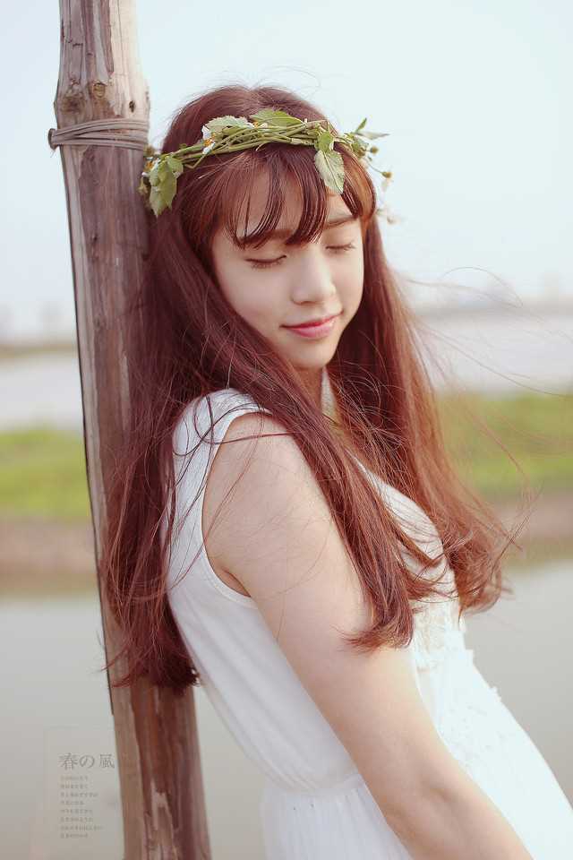 优质清纯美女白纱长裙户外相册