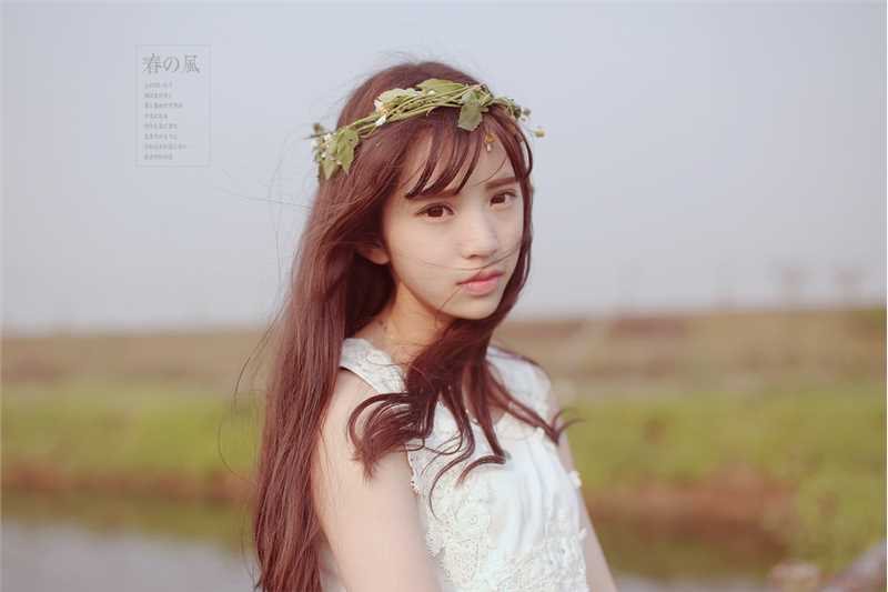 优质清纯美女白纱长裙户外相册