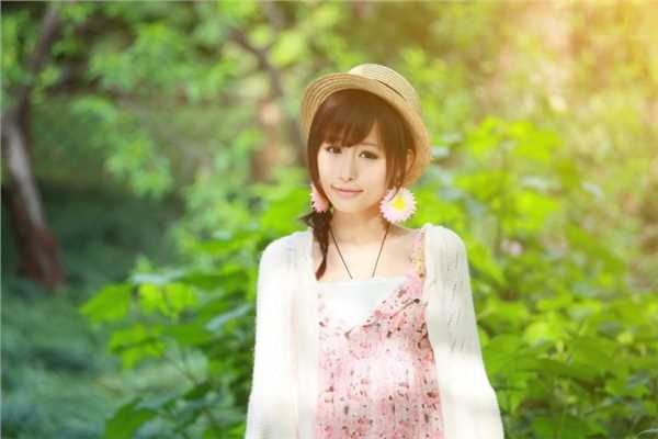 优质清纯少女户外迷人相册