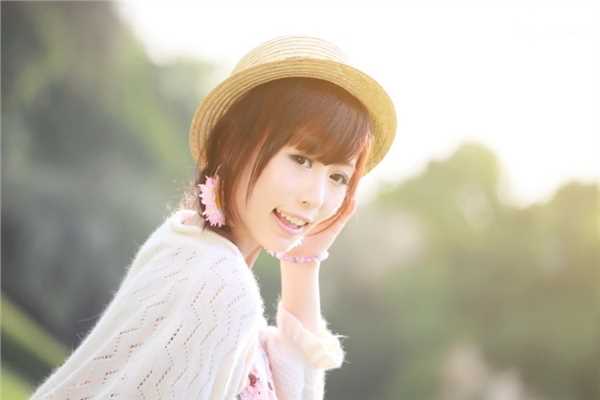 优质清纯少女户外迷人相册