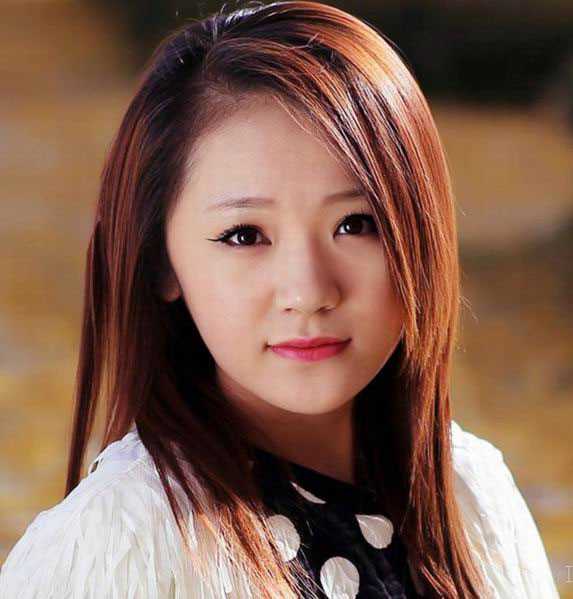 最全清纯校花秋日枫叶树下迷人相册